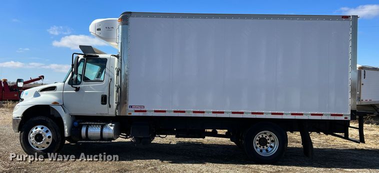 image for item MM9145 2015 International DuraStar 4300  refrigerated truck