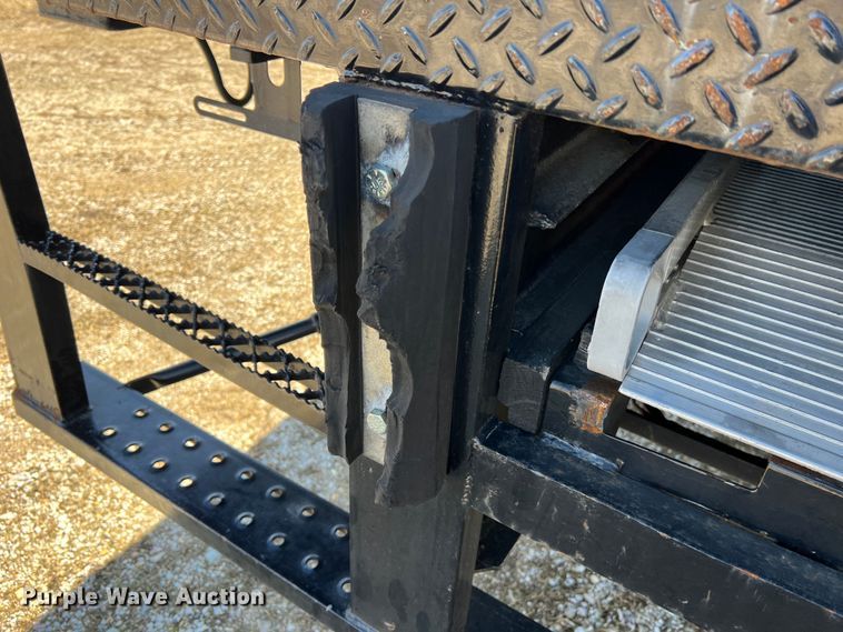 image for item MM9145 2015 International DuraStar 4300  refrigerated truck