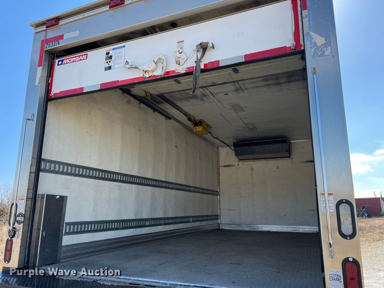 image for item MM9145 2015 International DuraStar 4300  refrigerated truck