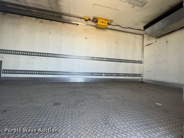 image for item MM9145 2015 International DuraStar 4300  refrigerated truck