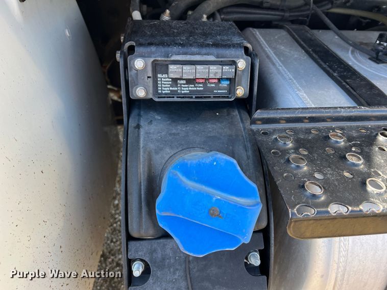 image for item MM9145 2015 International DuraStar 4300  refrigerated truck