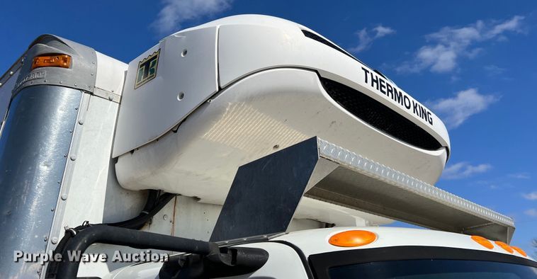 image for item MM9145 2015 International DuraStar 4300  refrigerated truck