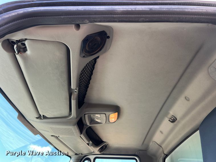 image for item MM9145 2015 International DuraStar 4300  refrigerated truck