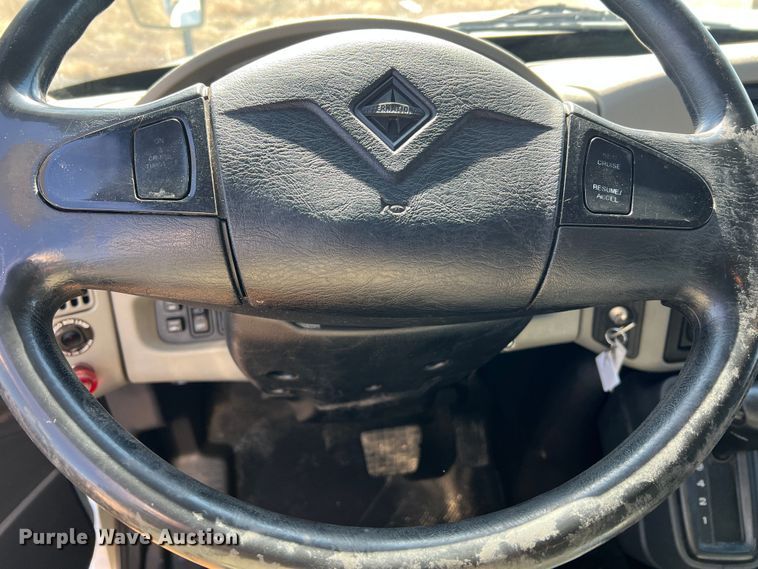 image for item MM9145 2015 International DuraStar 4300  refrigerated truck