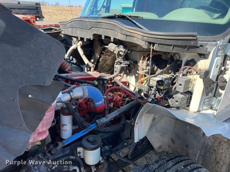 image for item MM9145 2015 International DuraStar 4300  refrigerated truck