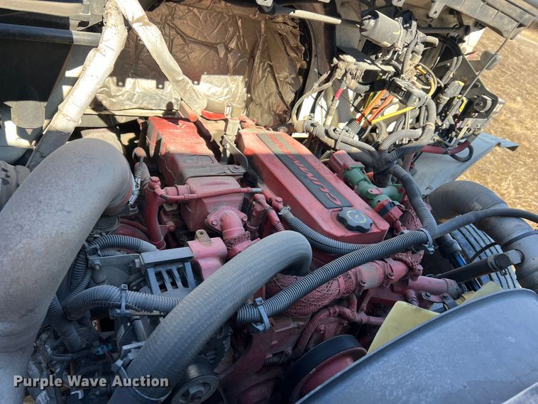 image for item MM9145 2015 International DuraStar 4300  refrigerated truck