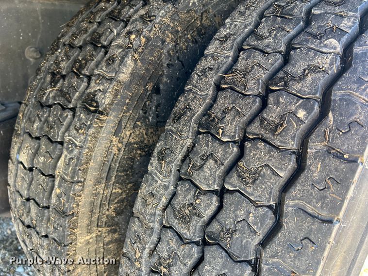 image for item MM9145 2015 International DuraStar 4300  refrigerated truck