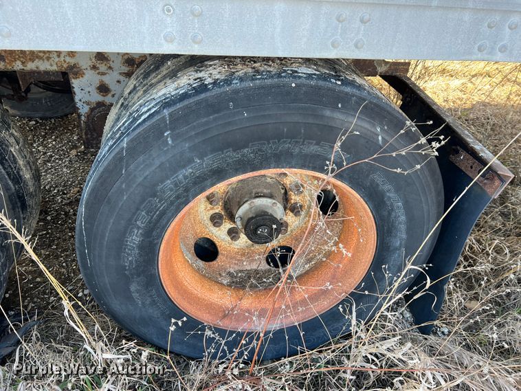 image for item MM9176 1997 Great Dane 7311TJWRA  dry van trailer