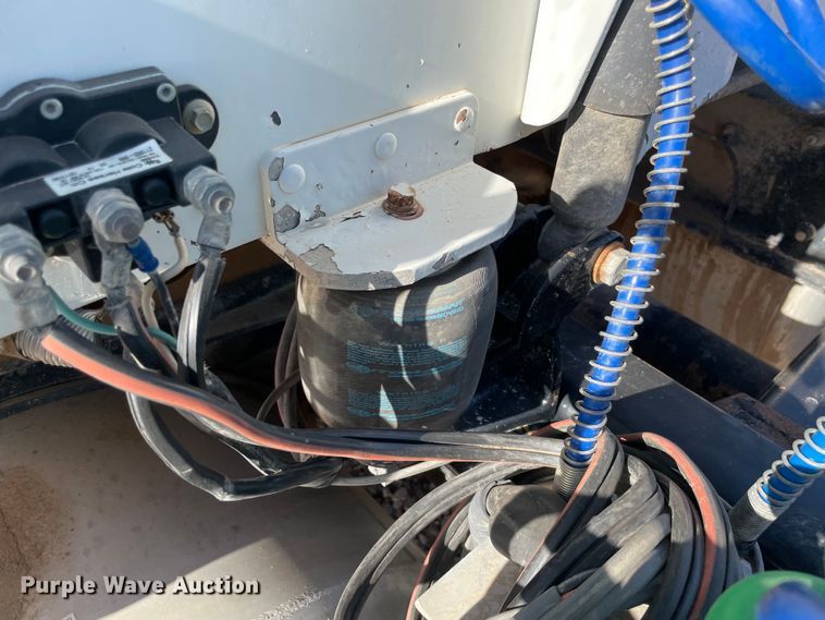 image for item MM9309 2008 Peterbilt 388  semi truck