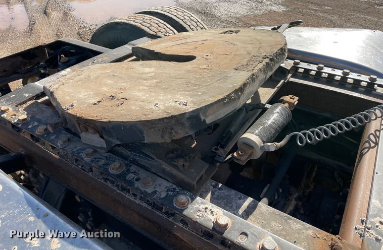 image for item MM9309 2008 Peterbilt 388  semi truck