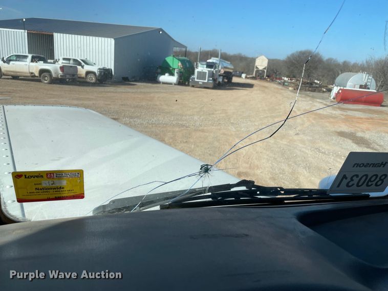 image for item MM9309 2008 Peterbilt 388  semi truck