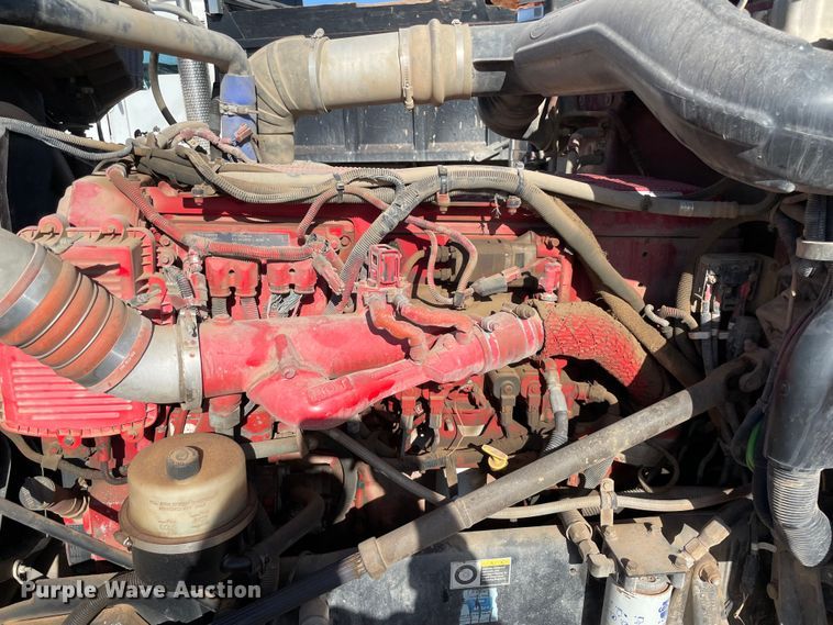 image for item MM9309 2008 Peterbilt 388  semi truck