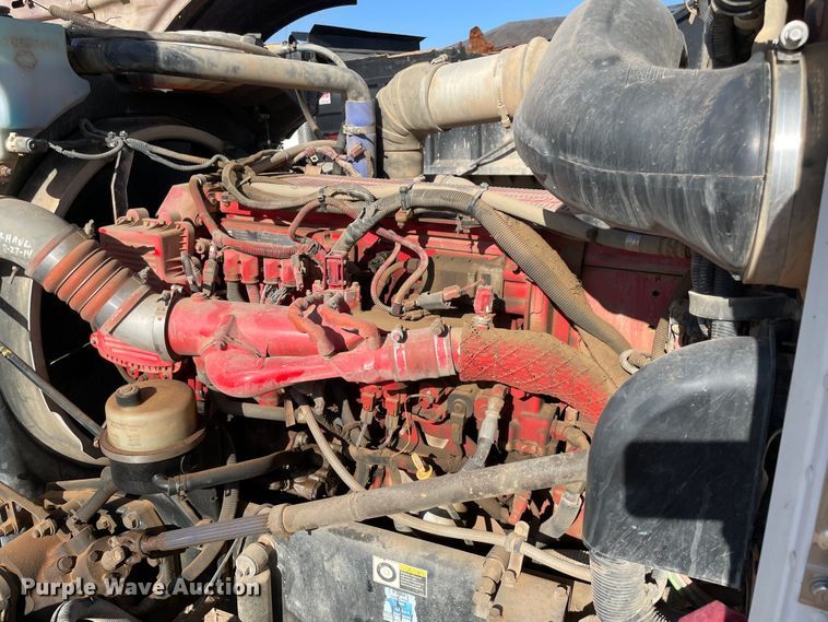 image for item MM9309 2008 Peterbilt 388  semi truck