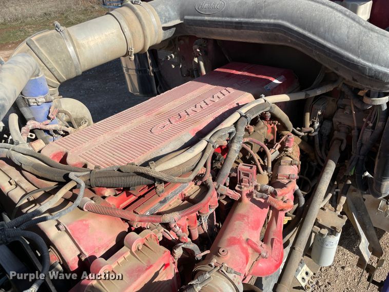 image for item MM9309 2008 Peterbilt 388  semi truck