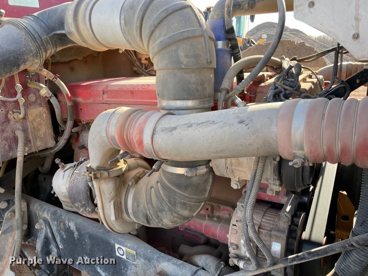 image for item MM9309 2008 Peterbilt 388  semi truck