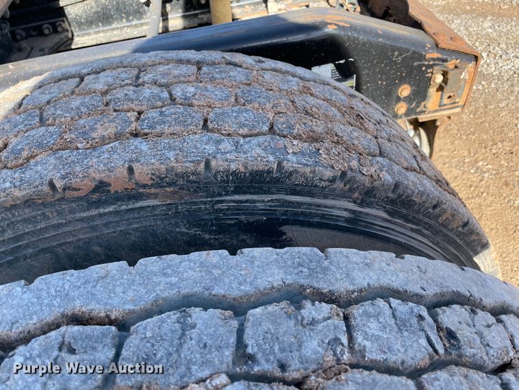 image for item MM9309 2008 Peterbilt 388  semi truck