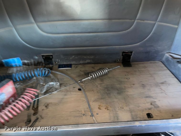 image for item MM9310 2008 Peterbilt 388  semi truck