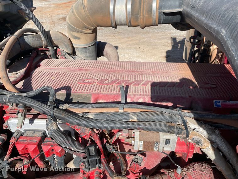 image for item MM9310 2008 Peterbilt 388  semi truck