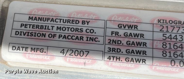 image for item MM9310 2008 Peterbilt 388  semi truck