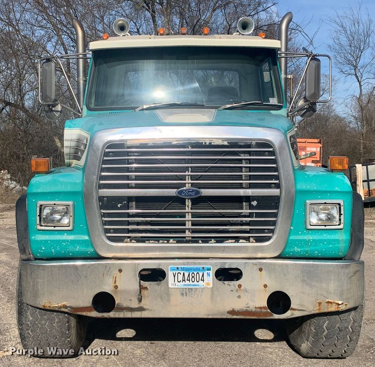 image for item MM9713 1984 Ford LNT8000  roll-off container truck