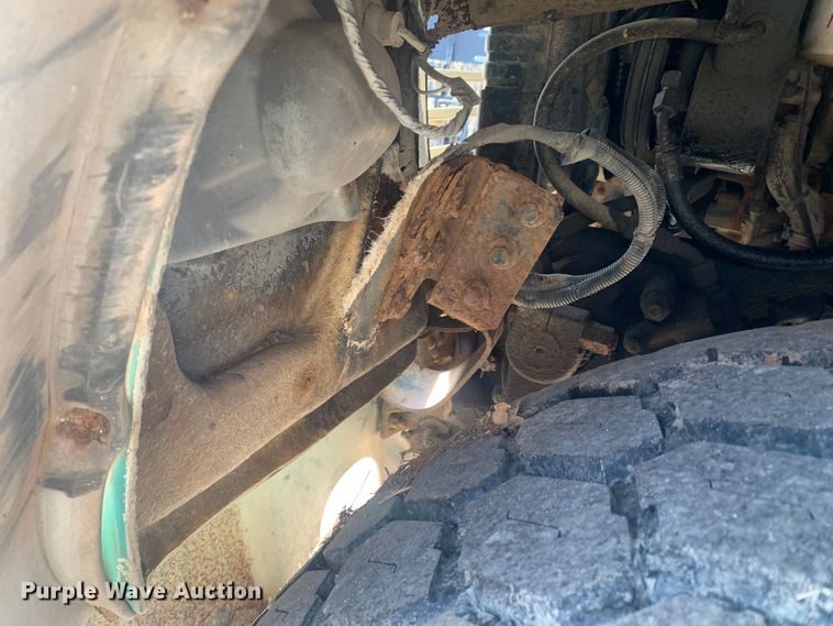 image for item MM9713 1984 Ford LNT8000  roll-off container truck