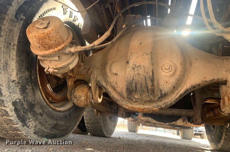 image for item MM9713 1984 Ford LNT8000  roll-off container truck