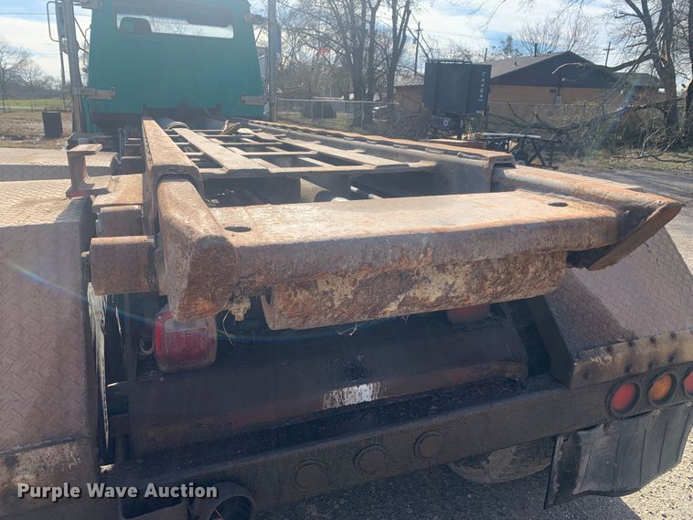 image for item MM9713 1984 Ford LNT8000  roll-off container truck