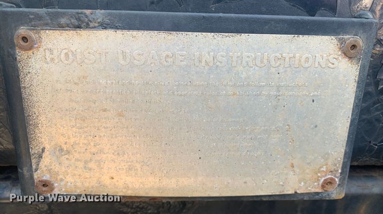 image for item MM9713 1984 Ford LNT8000  roll-off container truck