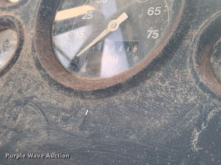 image for item MM9713 1984 Ford LNT8000  roll-off container truck