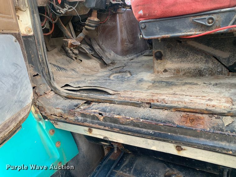 image for item MM9713 1984 Ford LNT8000  roll-off container truck