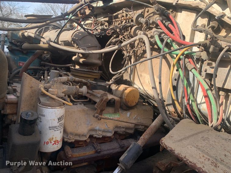 image for item MM9713 1984 Ford LNT8000  roll-off container truck