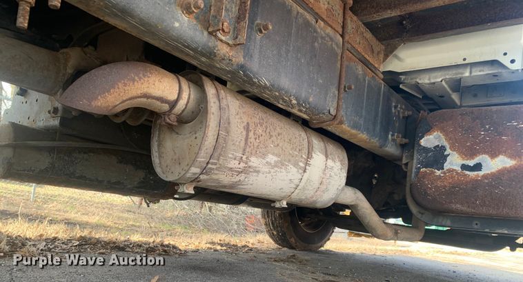 image for item MM9714 2007 International 4300  box truck