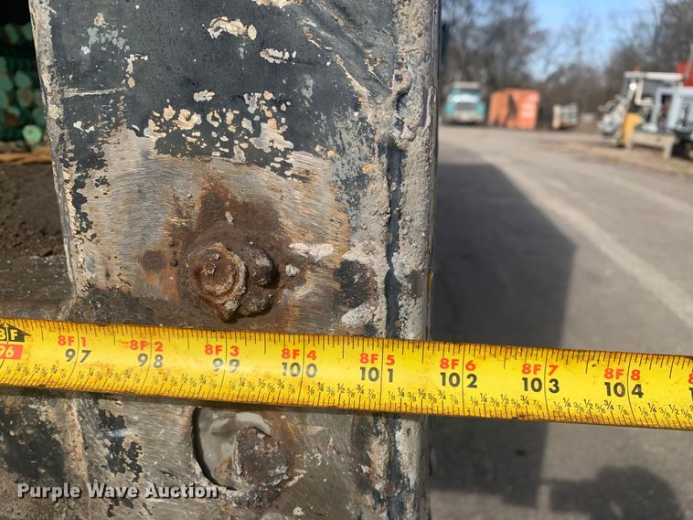 image for item MM9714 2007 International 4300  box truck