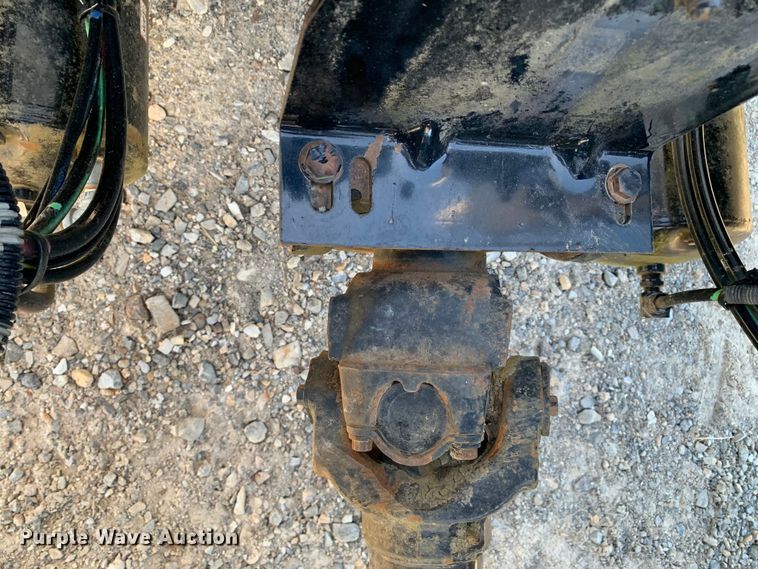 image for item MM9771 1999 Freightliner FL112  semi truck