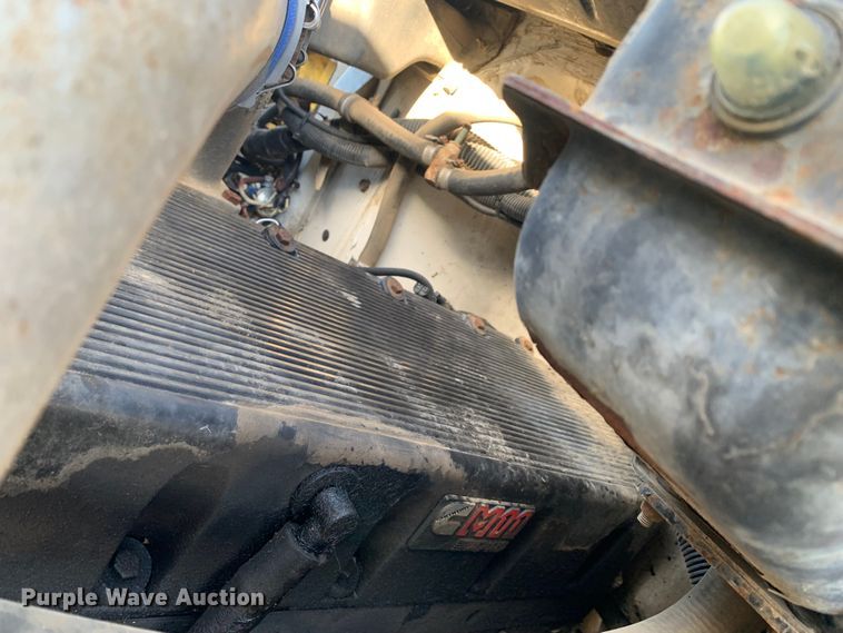 image for item MM9771 1999 Freightliner FL112  semi truck