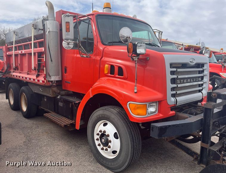 image for item DG5372 2003 Sterling LT7501  dump truck