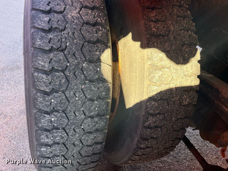 image for item DG5372 2003 Sterling LT7501  dump truck