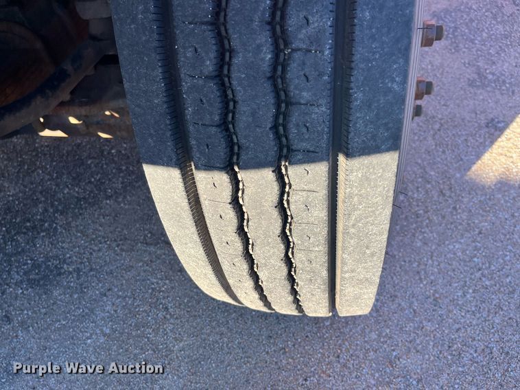 image for item DG5372 2003 Sterling LT7501  dump truck