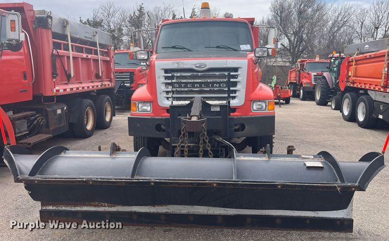 image for item DG5373 2006 Sterling LT7501  dump truck