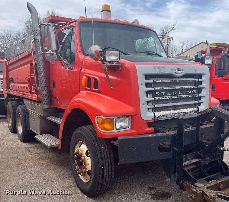 image for item DG5373 2006 Sterling LT7501  dump truck