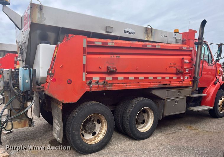 image for item DG5373 2006 Sterling LT7501  dump truck