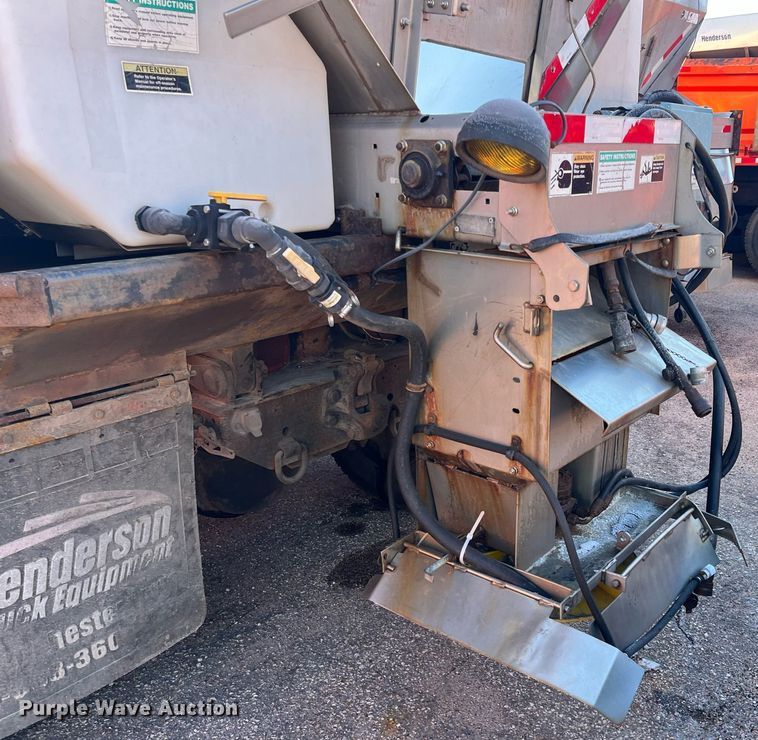 image for item DG5373 2006 Sterling LT7501  dump truck