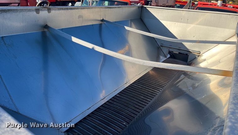 image for item DG5373 2006 Sterling LT7501  dump truck