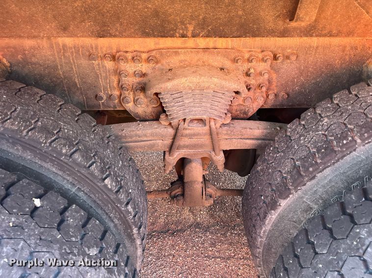 image for item DG5373 2006 Sterling LT7501  dump truck