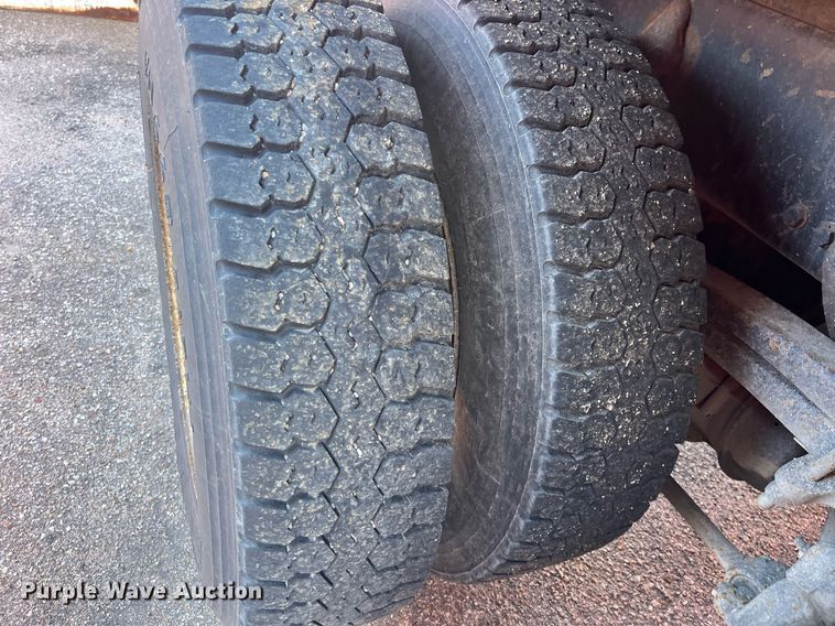 image for item DG5373 2006 Sterling LT7501  dump truck