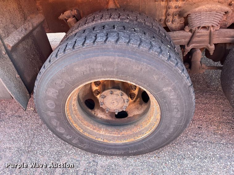 image for item DG5373 2006 Sterling LT7501  dump truck