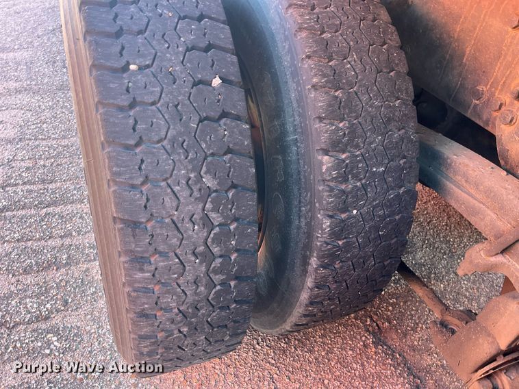 image for item DG5373 2006 Sterling LT7501  dump truck