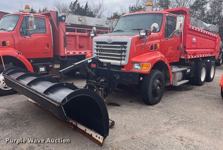image for item DG5374 2005 Sterling LT7501  dump truck
