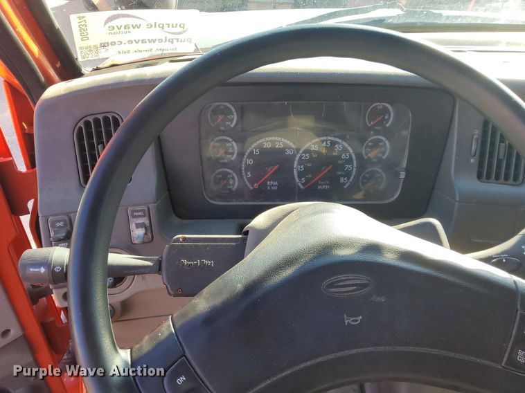 image for item DG5374 2005 Sterling LT7501  dump truck