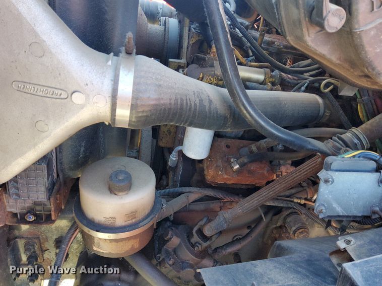 image for item DG5374 2005 Sterling LT7501  dump truck